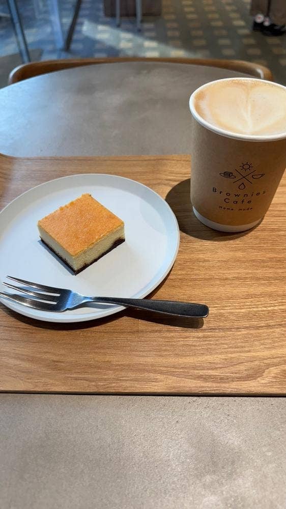Brownies Cafe