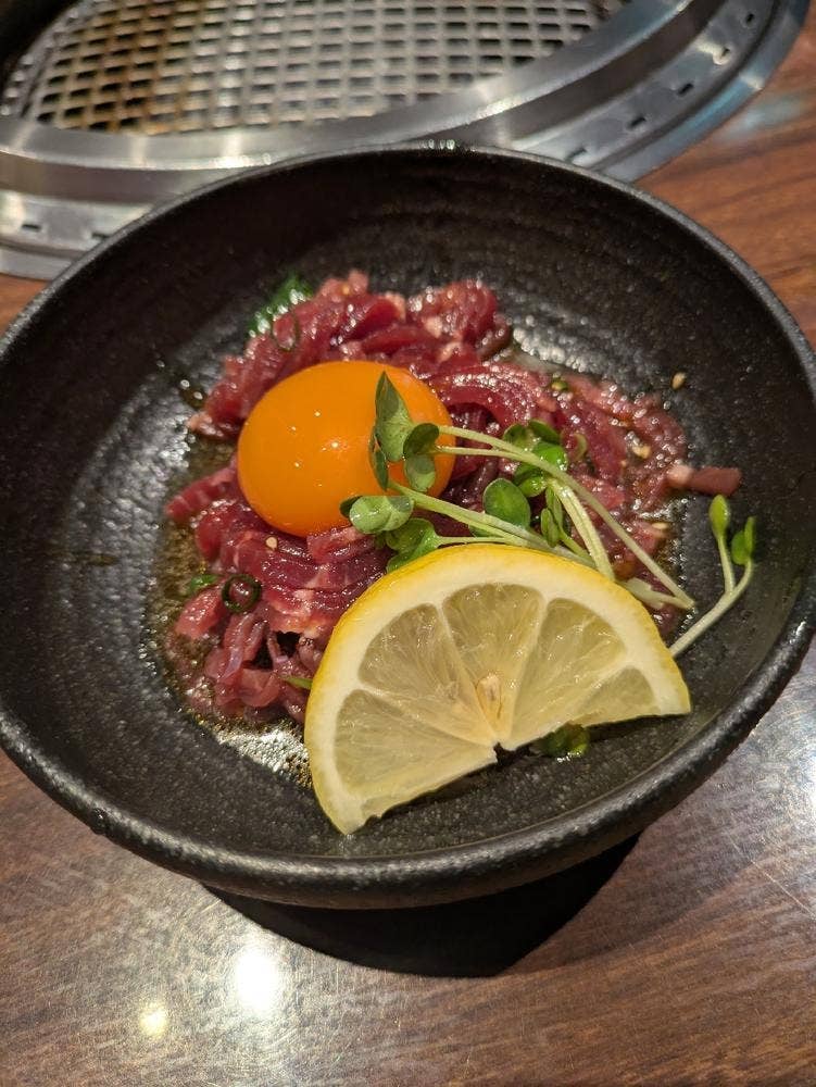 焼肉 鶴山