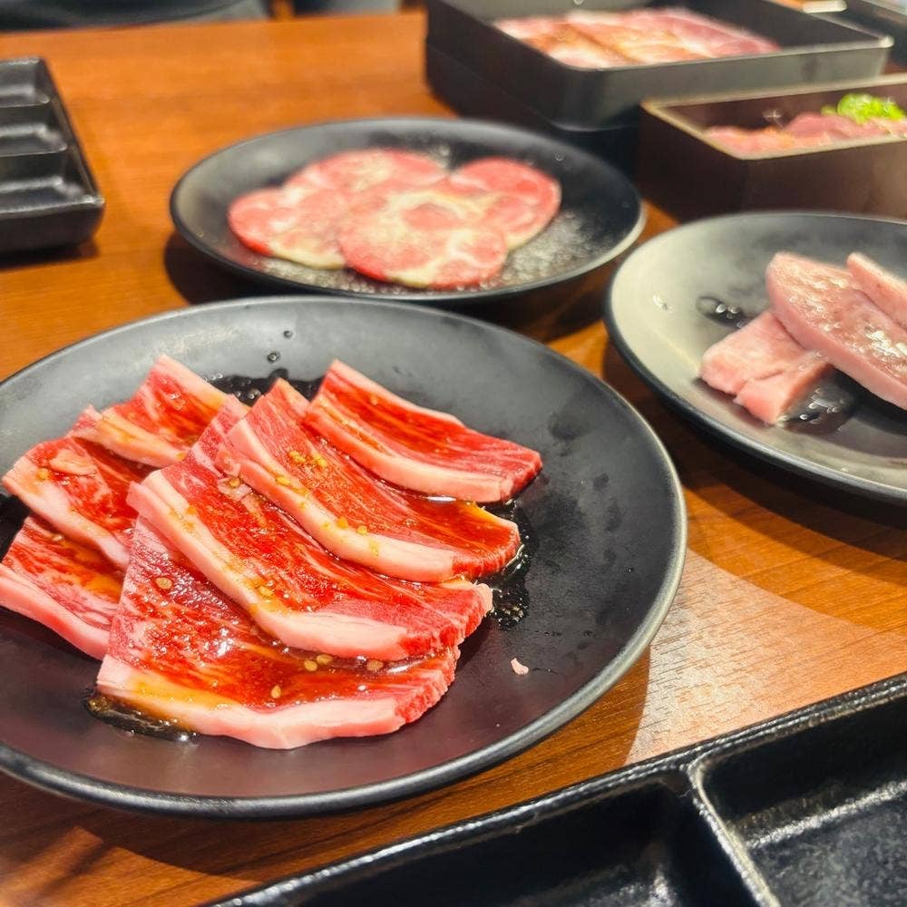 肉匠坂井 鵜沼店
