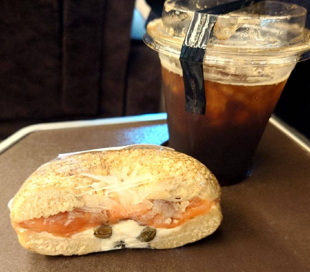 BAGEL & BAGEL JR大阪駅構内店