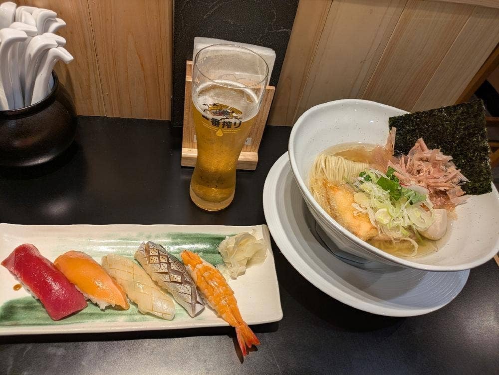 ワタリガラス