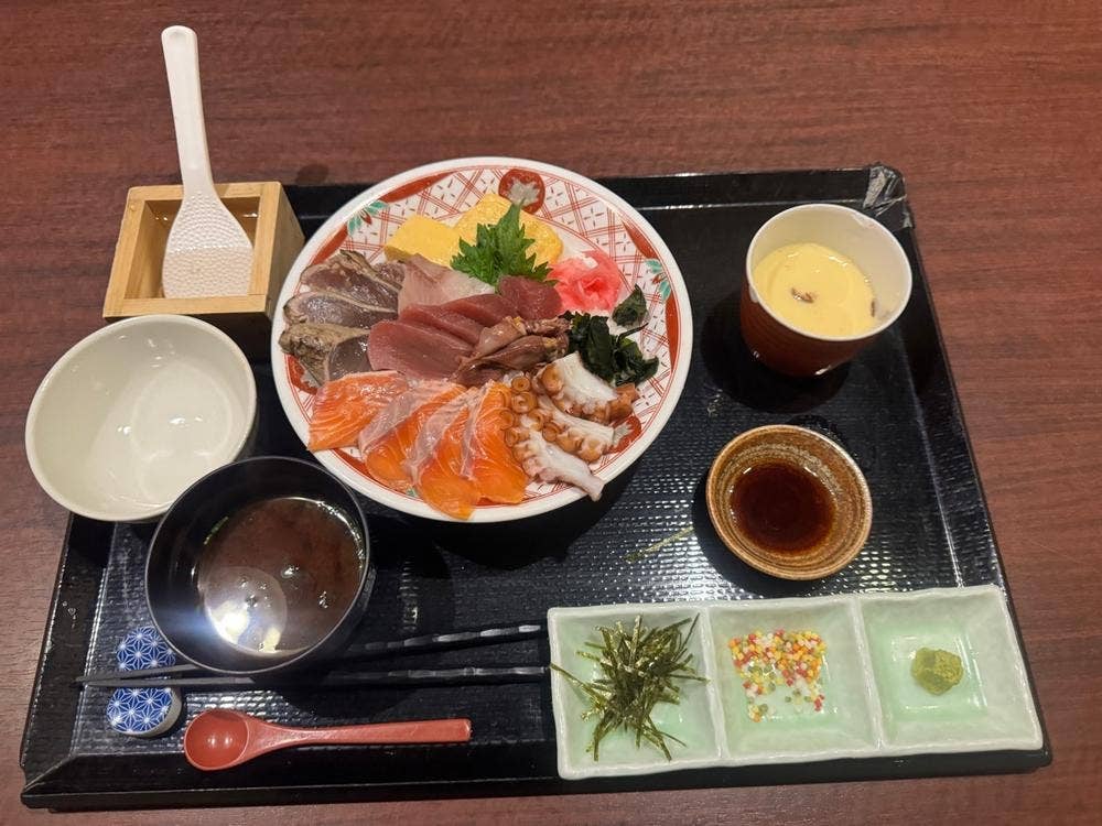 和風彩菜 もろこし家