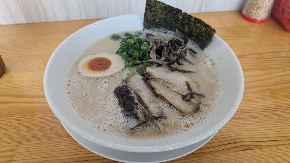 とんこつラーメン44