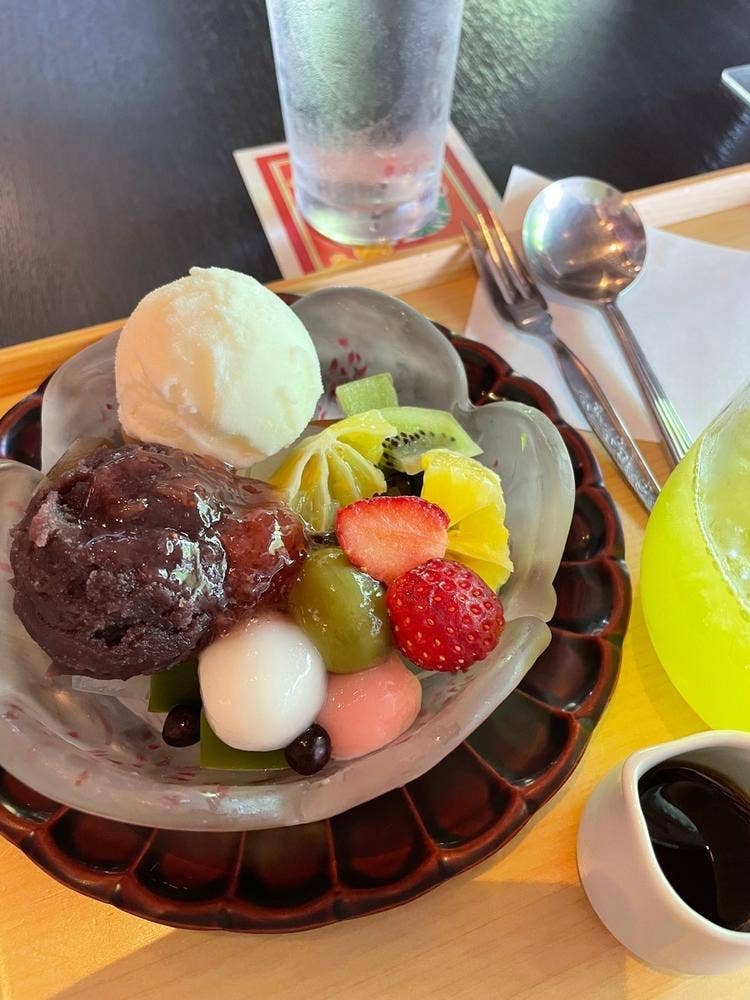 名水甘味 且座 shaza