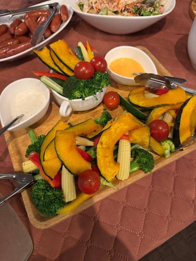 cafe dining ORANGE