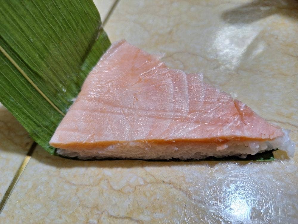 なかの屋鱒寿し本舗