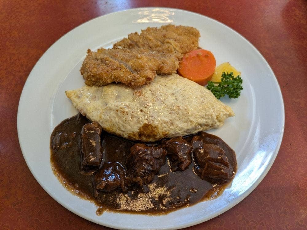 時代遅れの洋食屋おきな堂