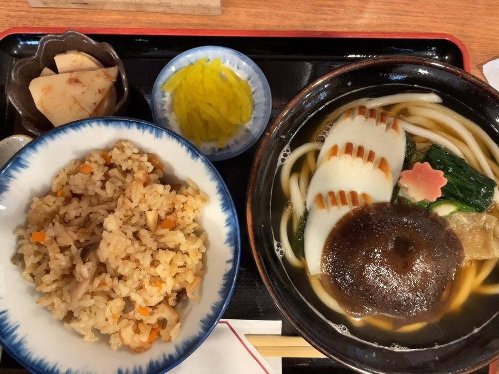 麺房 美よし