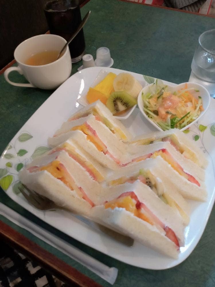 ストロベリーフィールズ西新店