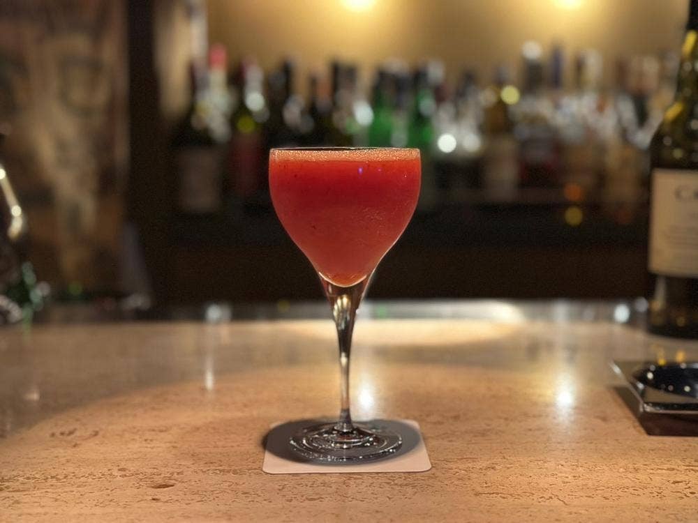 L’ESSENTIEL BAR 一番町店