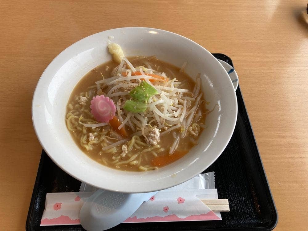 展望ラウンジ 春楡