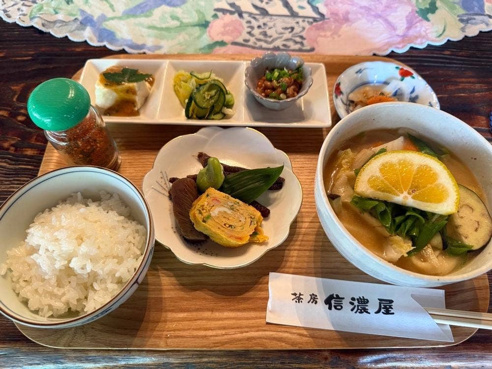 茶房信濃屋