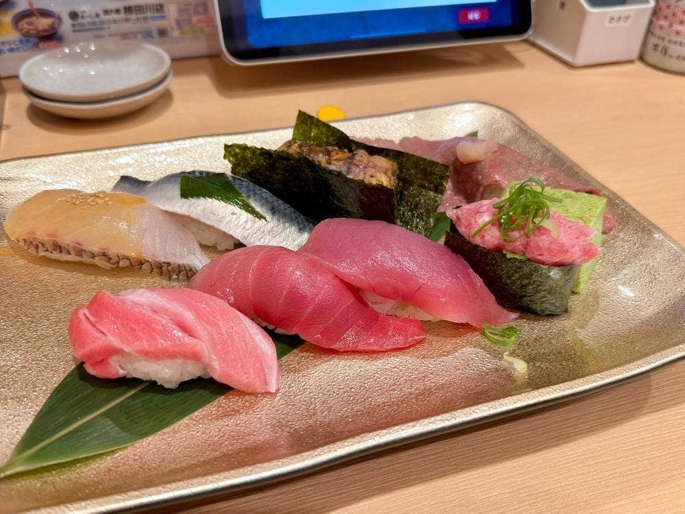 沼津魚がし鮨 流れ鮨 柿田川店