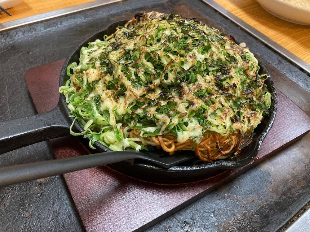 鉄板酒場 ゆり
