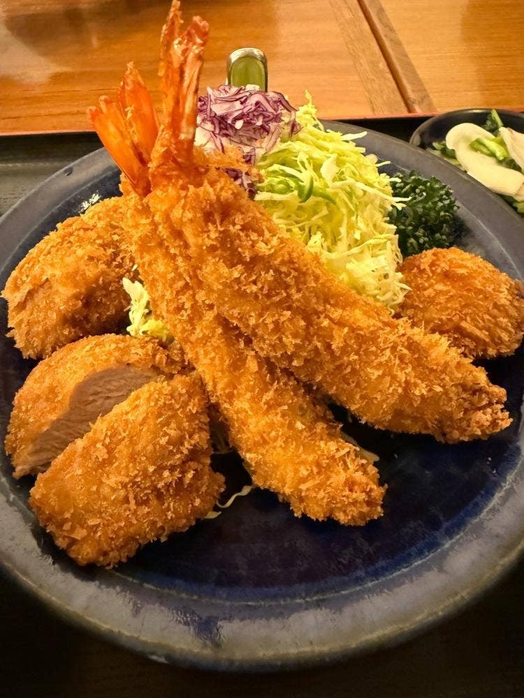 とんかつ 三金