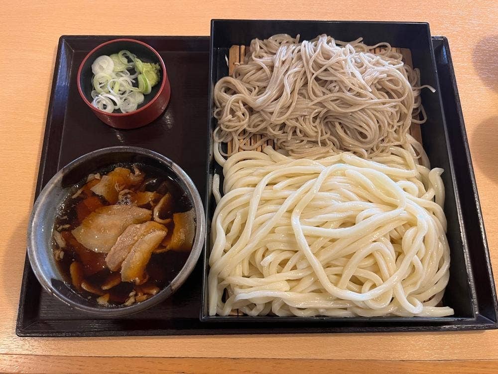 手打ちそば・うどん 花彩