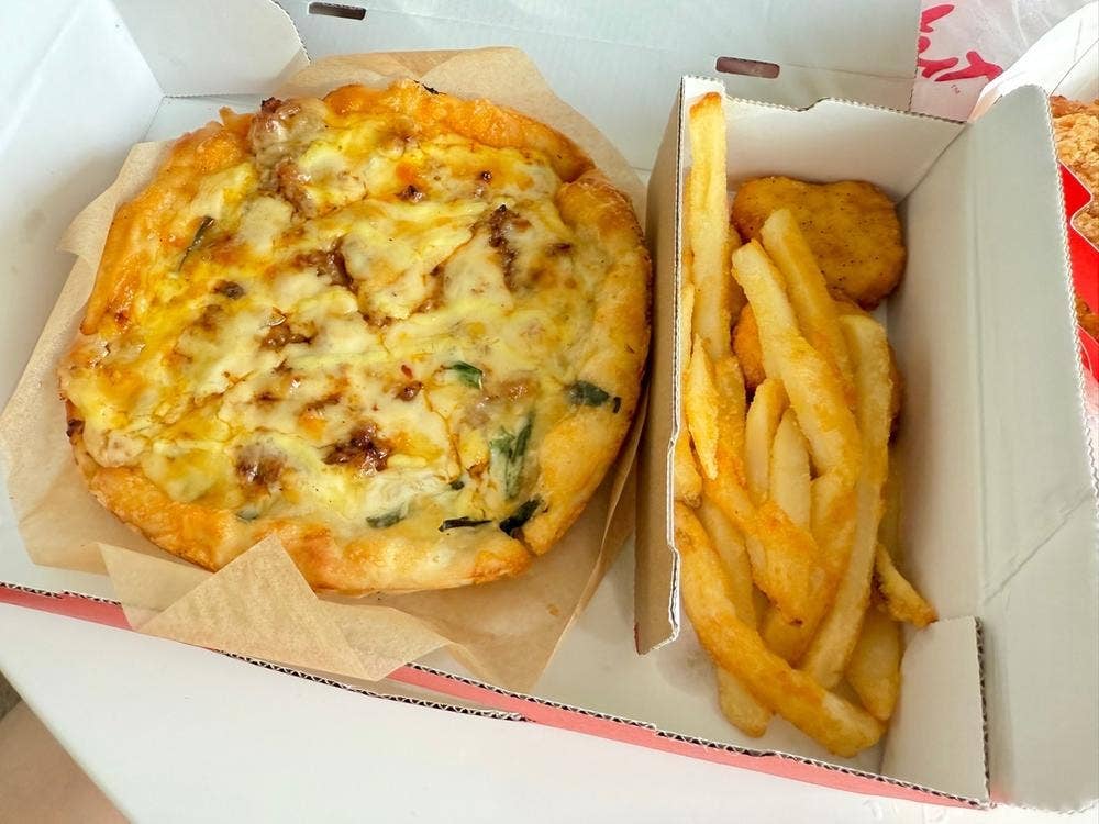 ピザハット 裾野平松店