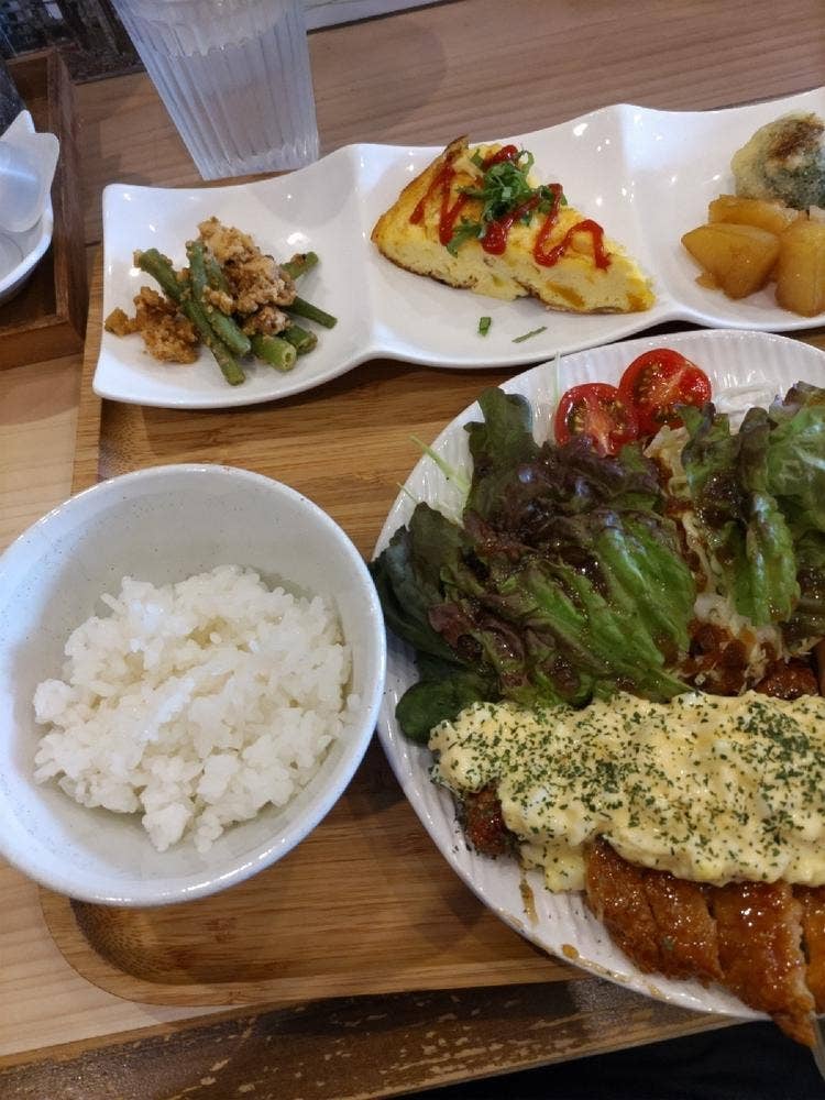ごはんCafé KAWA