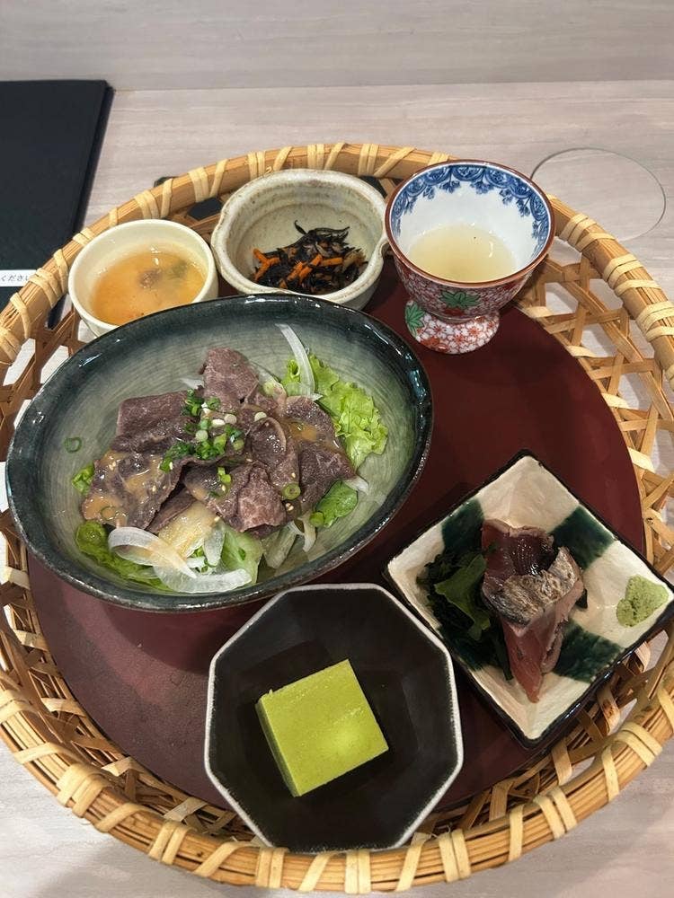 地餐地笑 しゅん菜