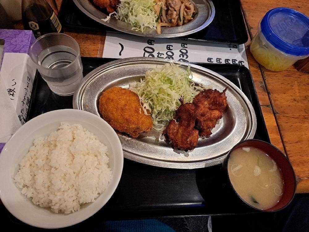 定食WASEDAや