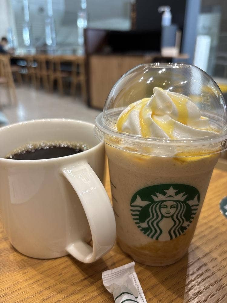 スターバックス コーヒー JR東京駅日本橋口店