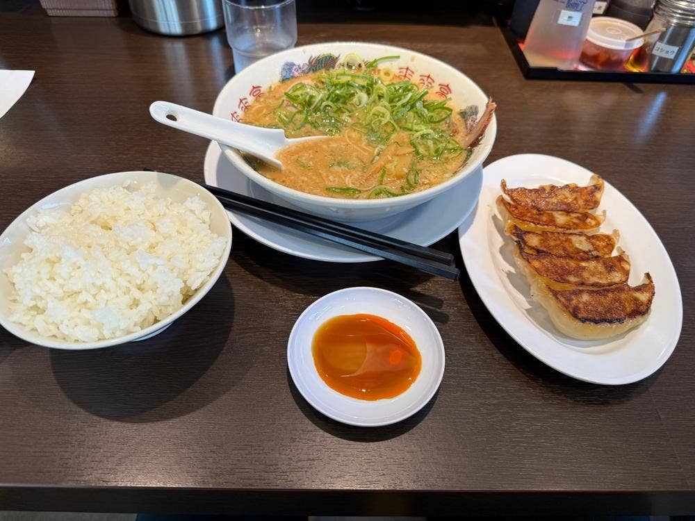 来来亭 日吉津店