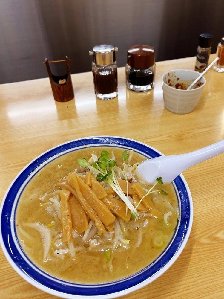 味の三平