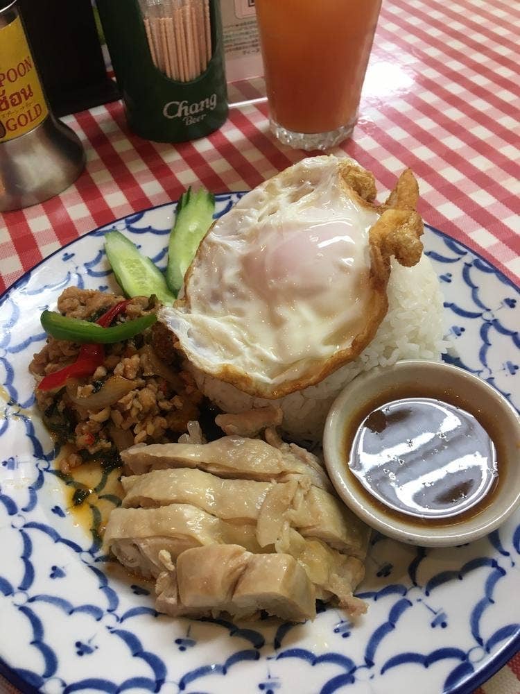 ティーヌン 飯田橋ラムラ店