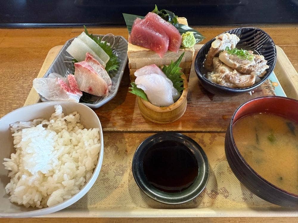 国頭港食堂