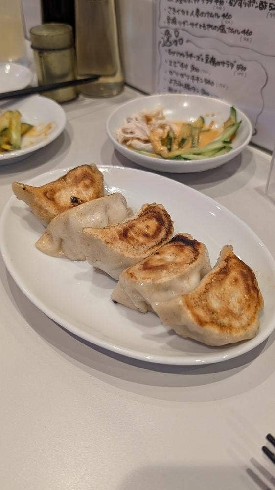 餃子のラスベガス 北千住店