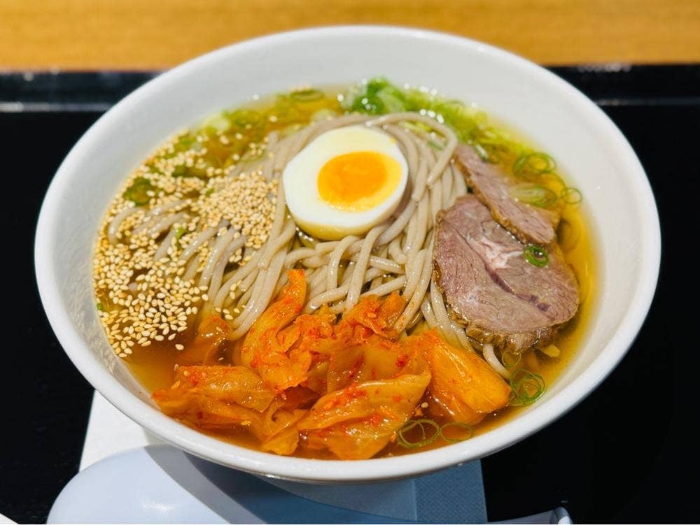 六盛 トキハ別府店