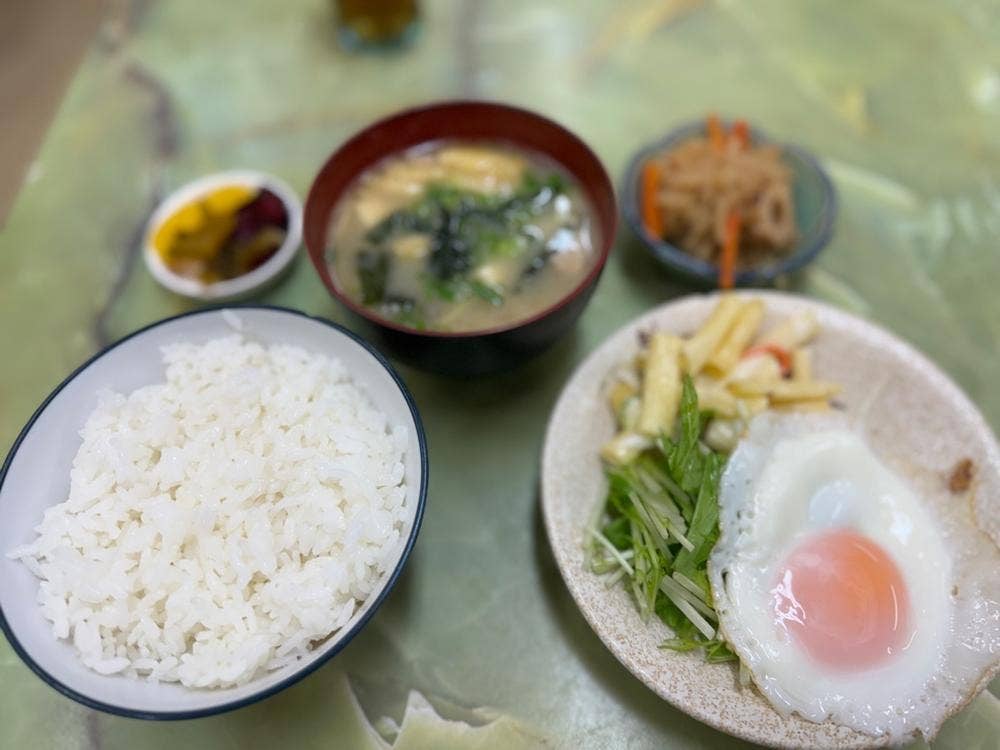 定食のヤシロ
