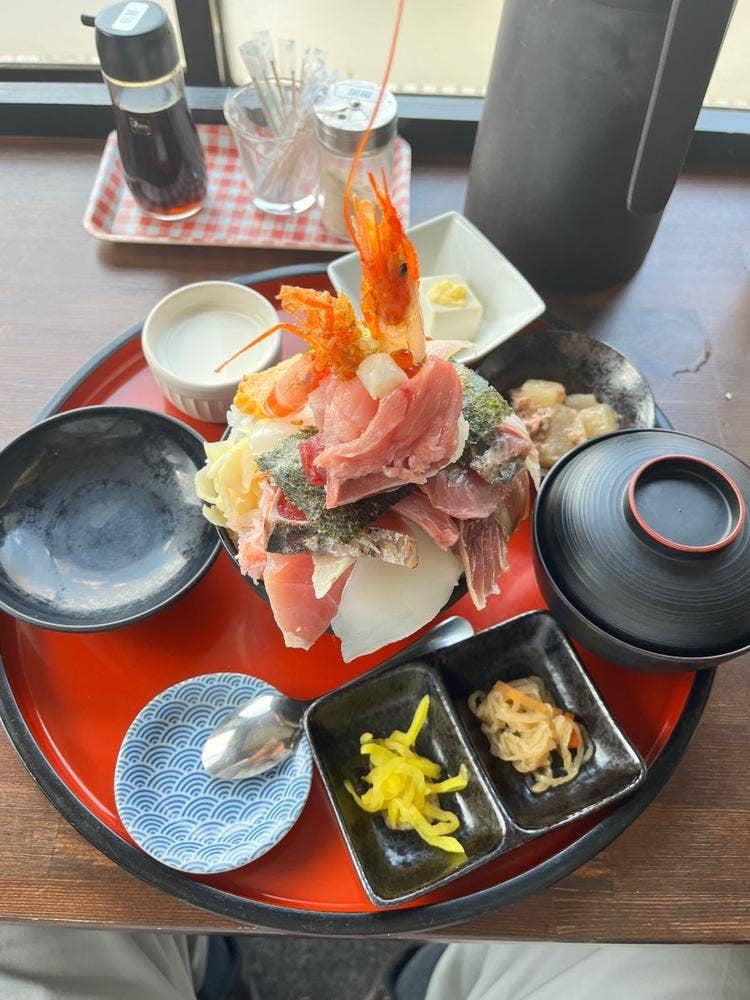 幸来食堂 金龍閣