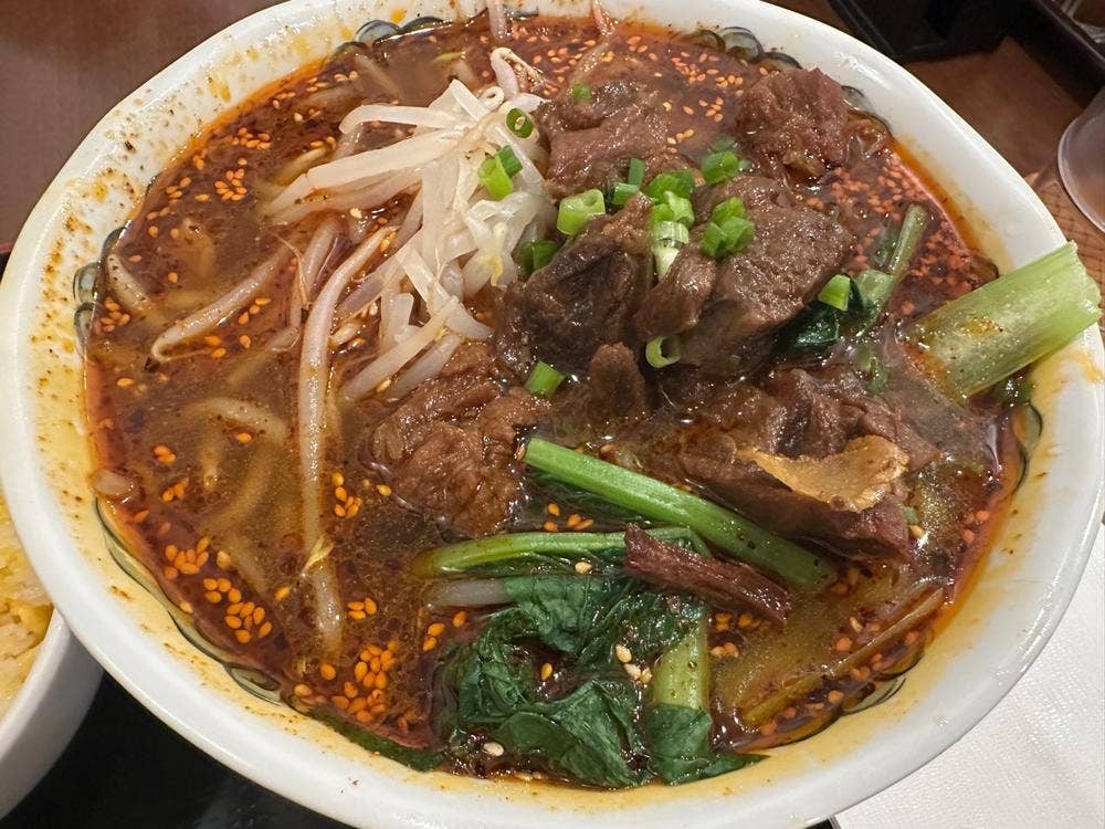 中華料理品香斎