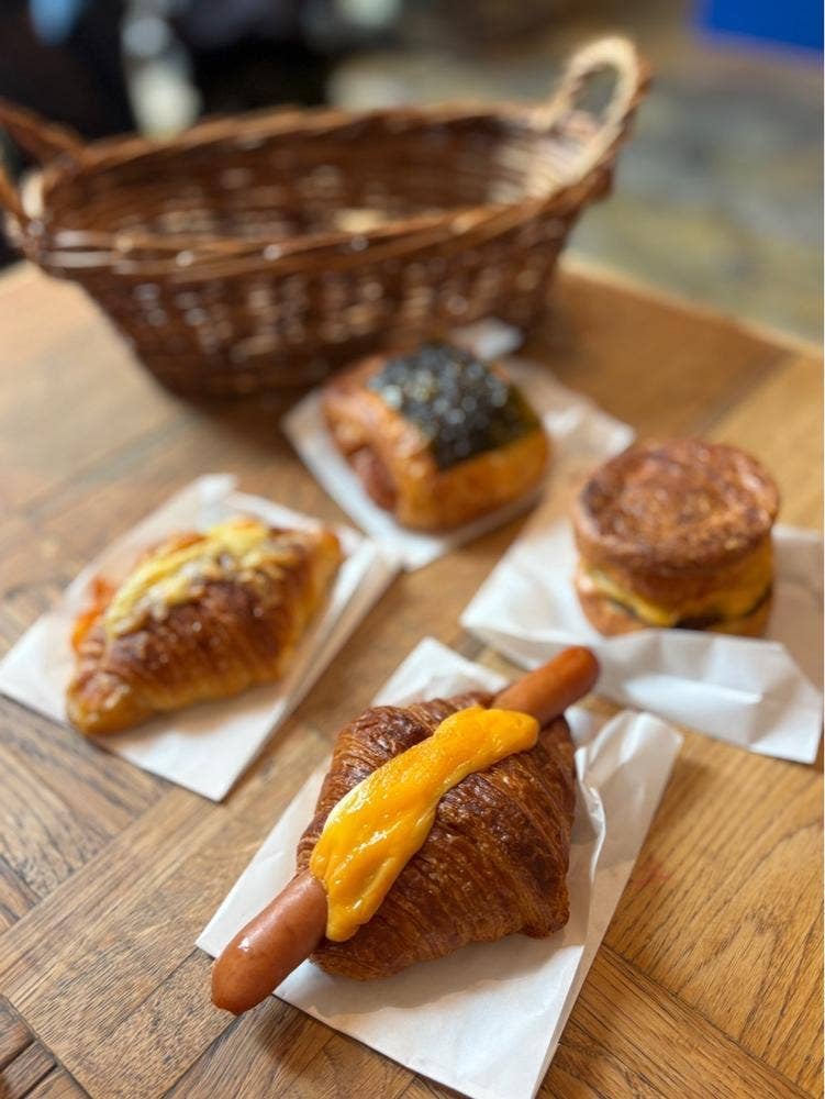 LE CROISSANT DE VACANCES