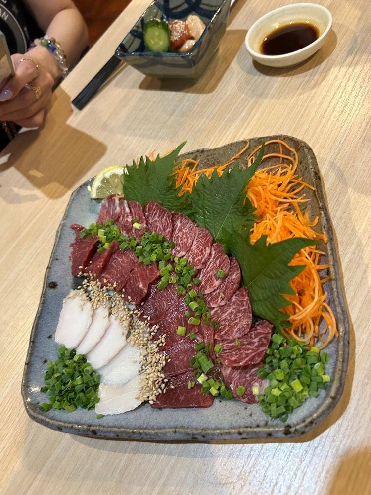 炭火焼 麒麟