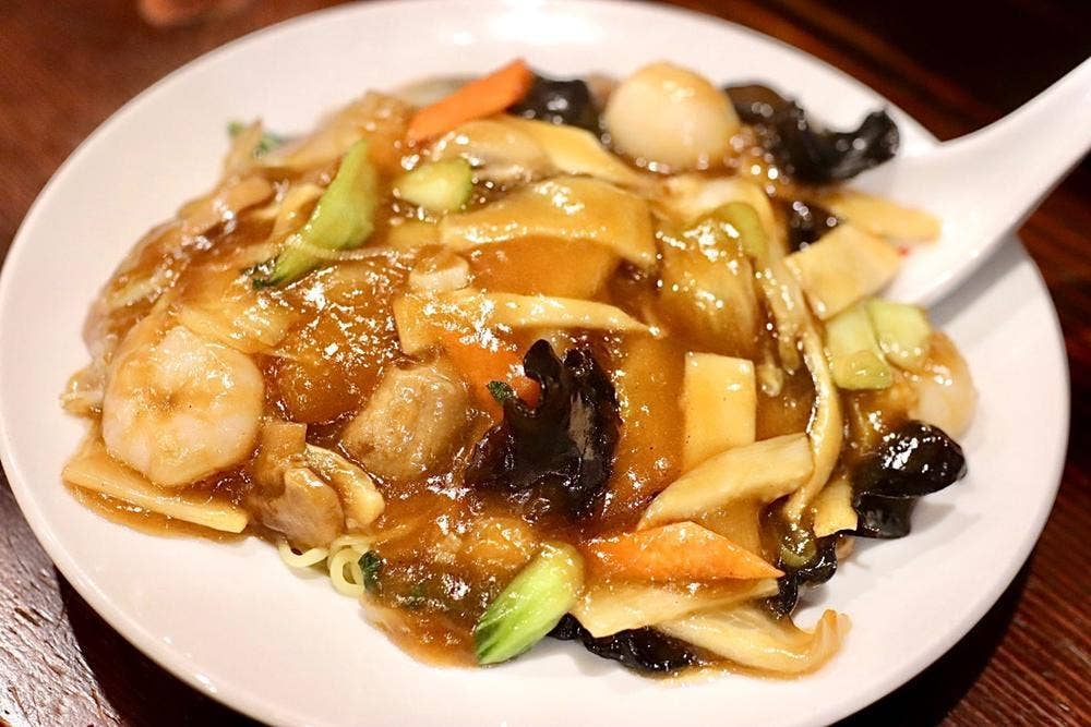 栄吉飯店