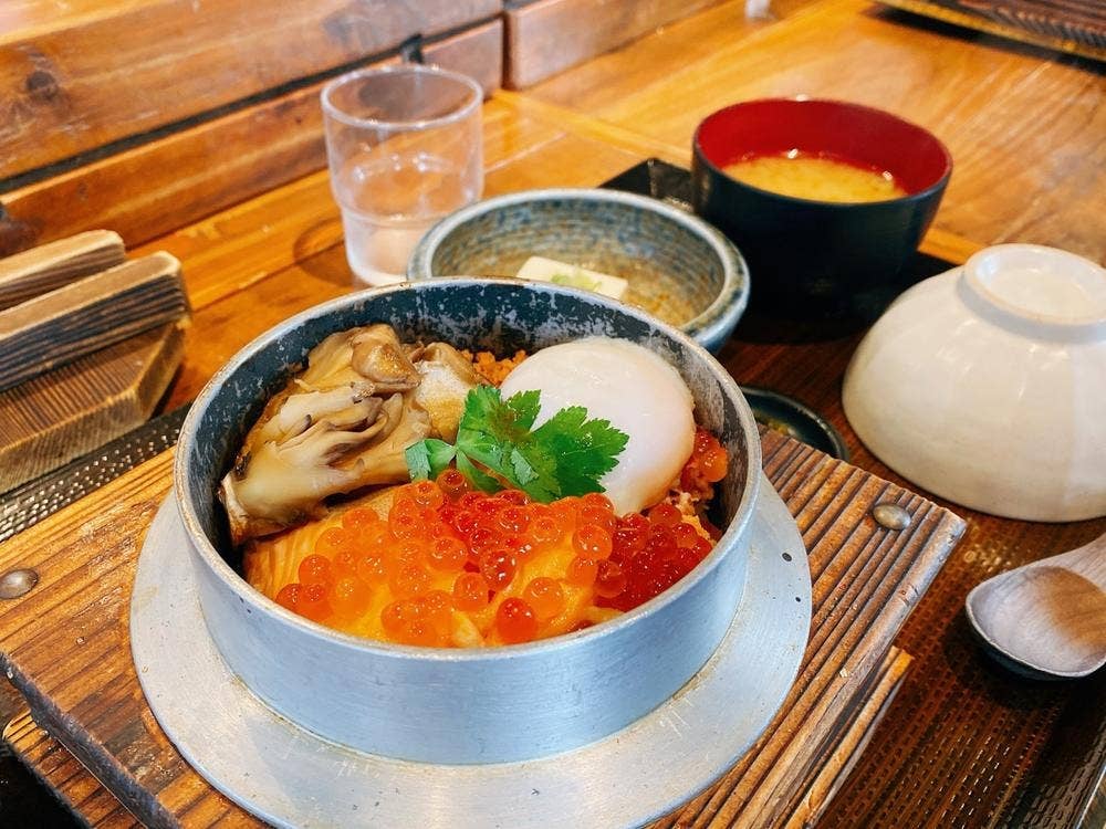 草津湯畑 まんてん