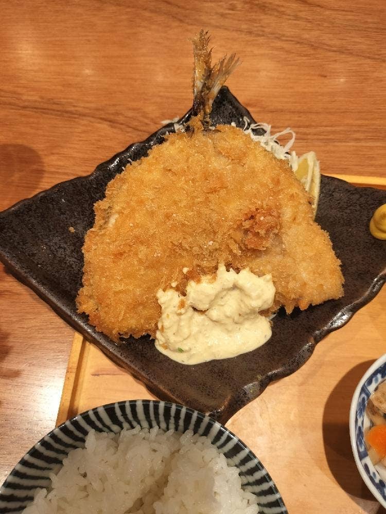 釣宿酒場 マヅメ 丸の内センタービル店