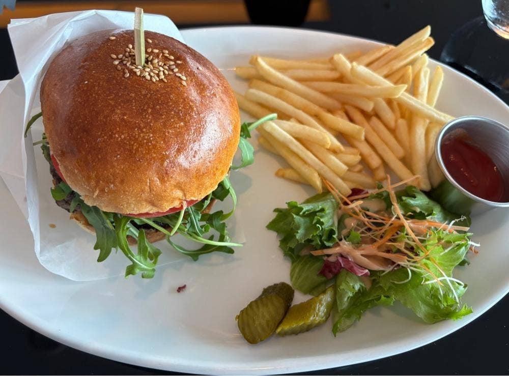 フィフティワンクラブ オールデイダイニングバー