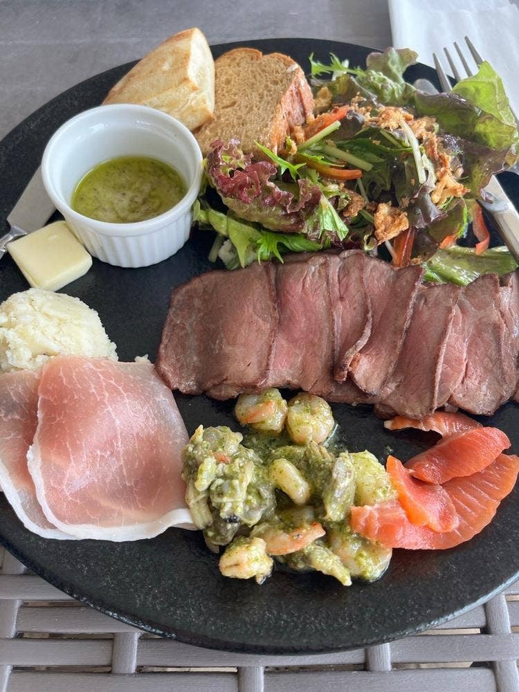 feel dining cafe&sea
