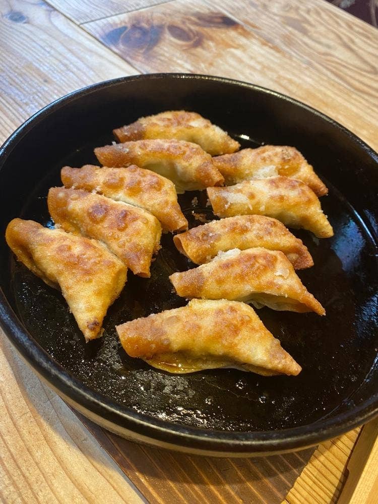 鉄なべ餃子 くまもと総本店