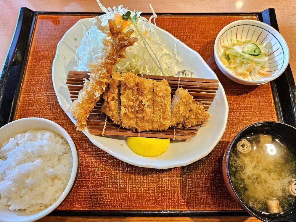 本舗 とんかつ柿ェ門