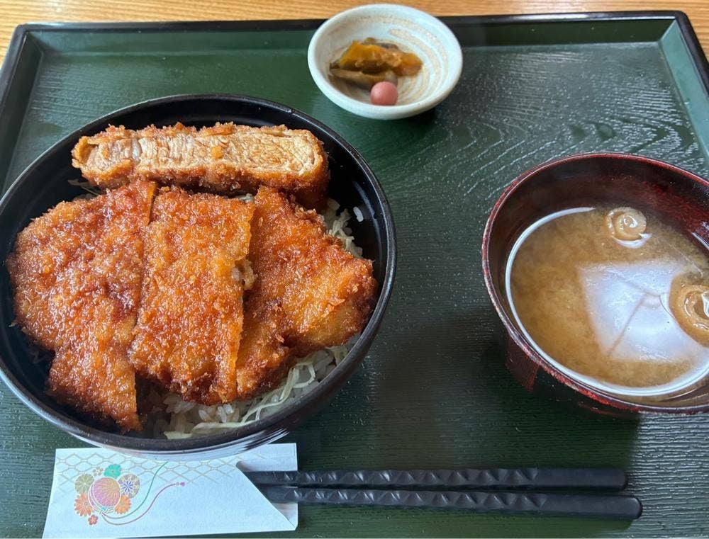 青い塔