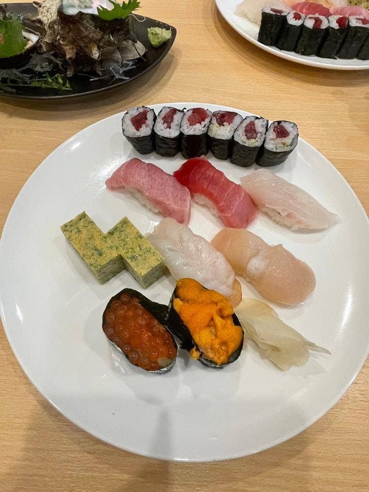 鮨処藤次郎