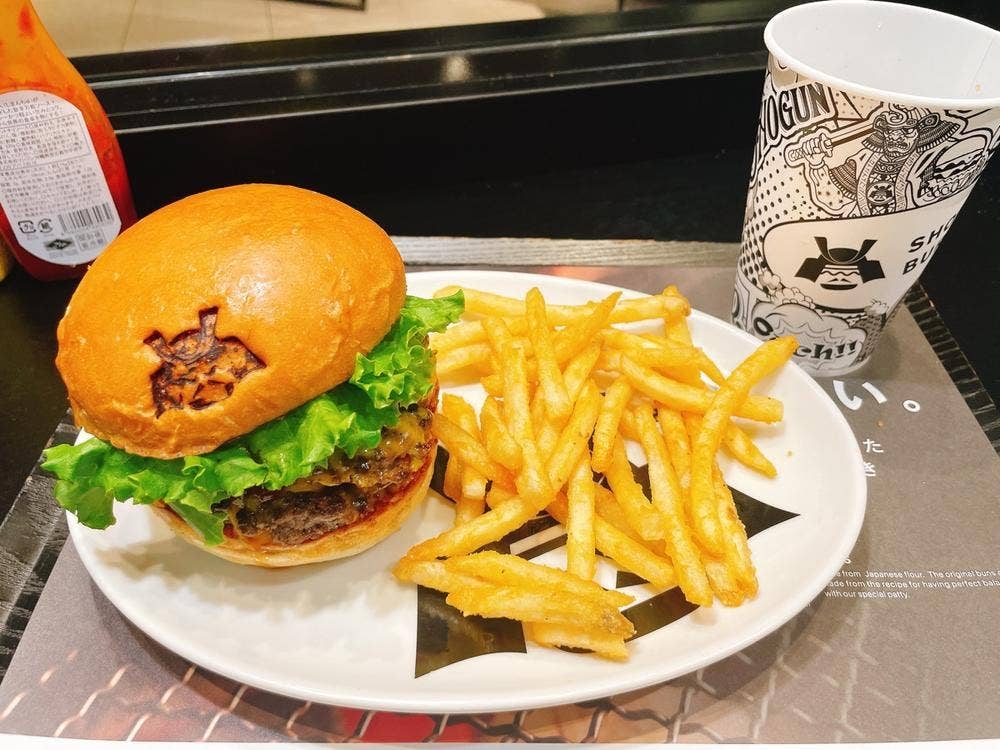 SHOGUN BURGER クロスゲート金沢店