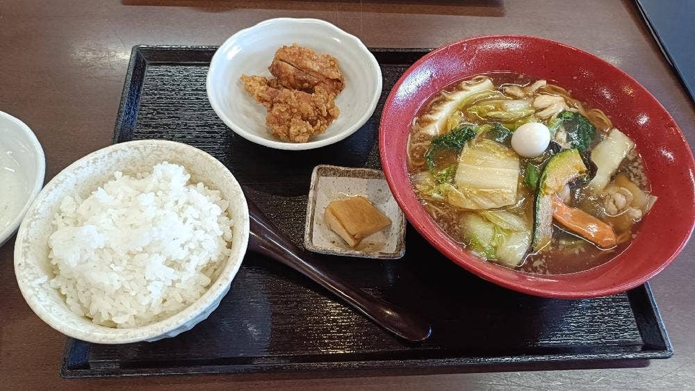 中華麺飯 みんみん 西大寺店
