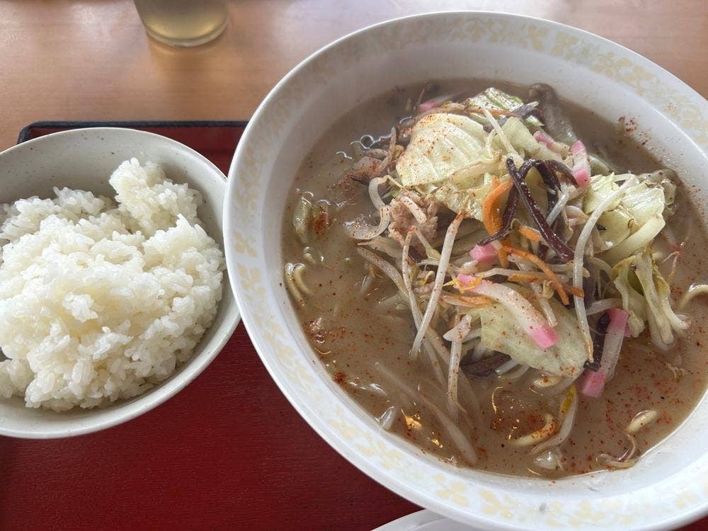 華さん食堂 八女店