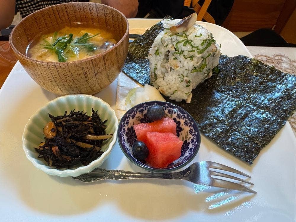 カフェ花亭
