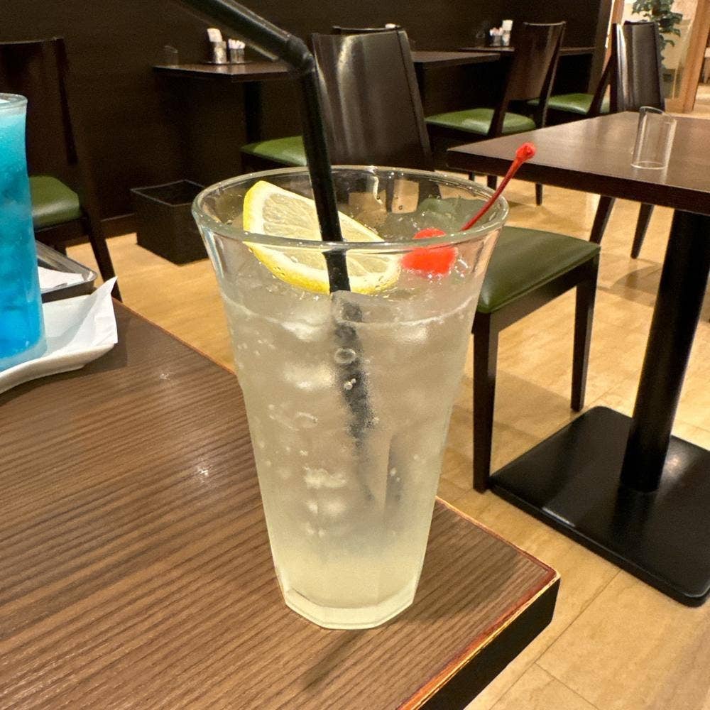 カフェ ルモンド